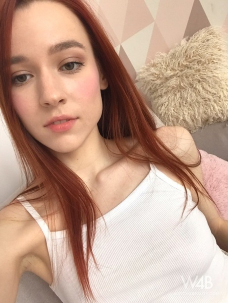 Alkent 2000 VIP Escort Bayan Pelin
