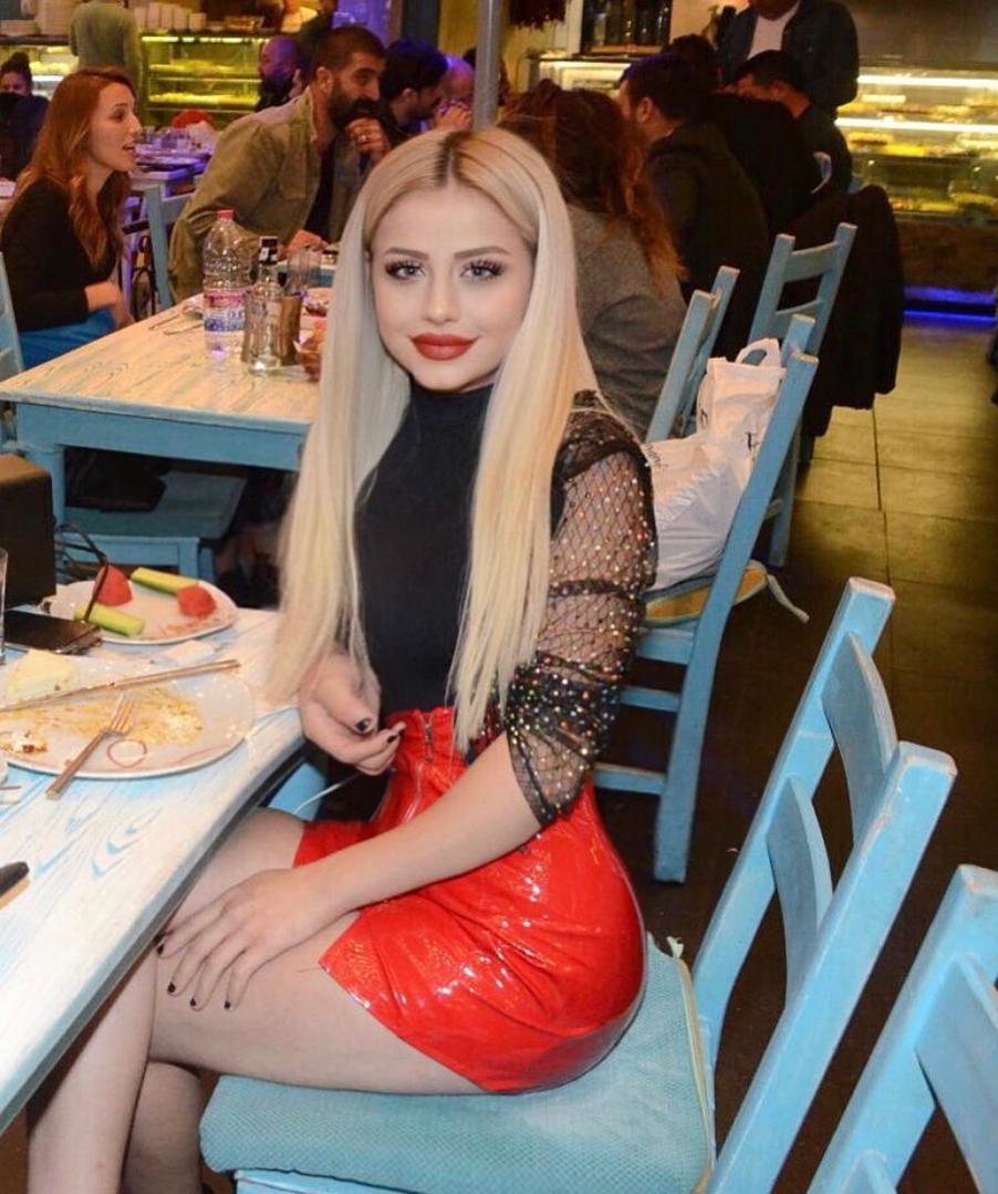 Ela Üsküdar Escort Profil Resmi Ela - Üsküdar VIP Escort Bayan Modeli - Gerçek Fotoğraflı İlan